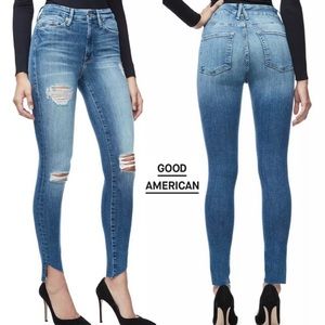 Good American GOOD WAIST Cascade Hem Jean GWCH899T